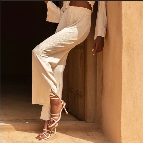 Meshki Crinkle Straight Leg Pants - brand new! - Picture 1 of 11